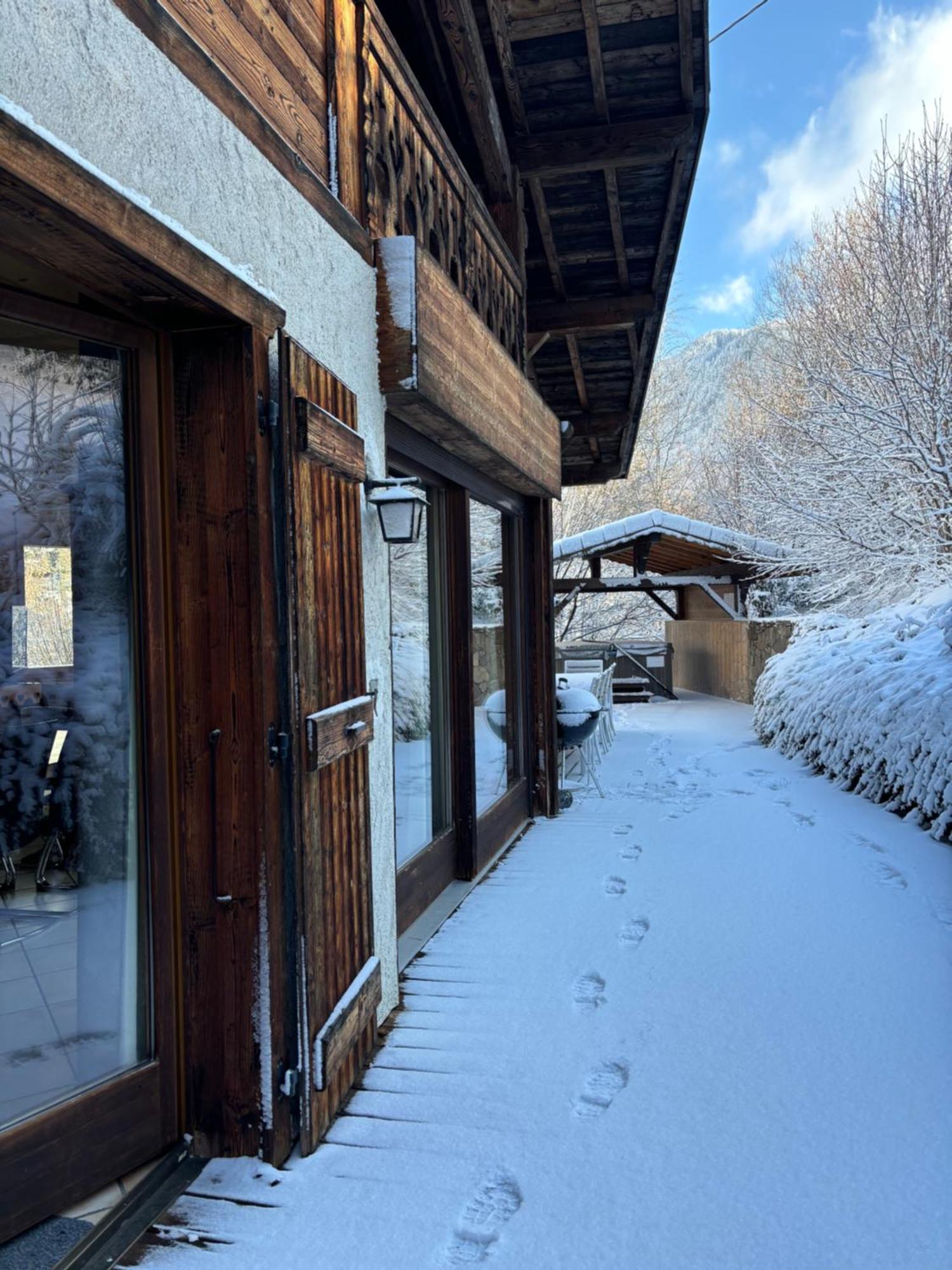 Chalet Adonis - Montriond, Morzine, Avoriaz מראה חיצוני תמונה